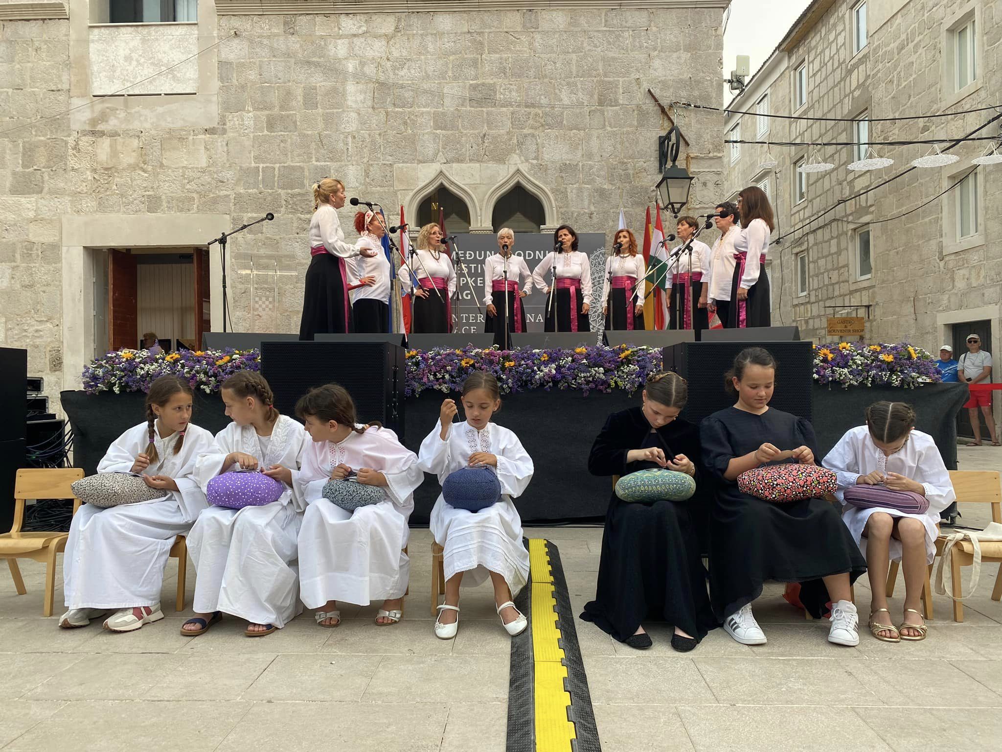 Održan 13. Međunarodni festival čipke u Pagu