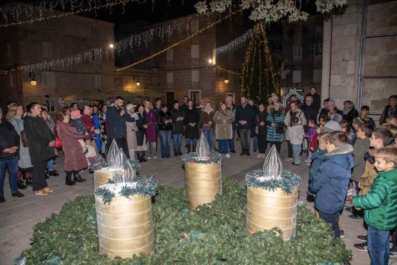 3024756b1cf5a1efc73bfb32b8ff8244