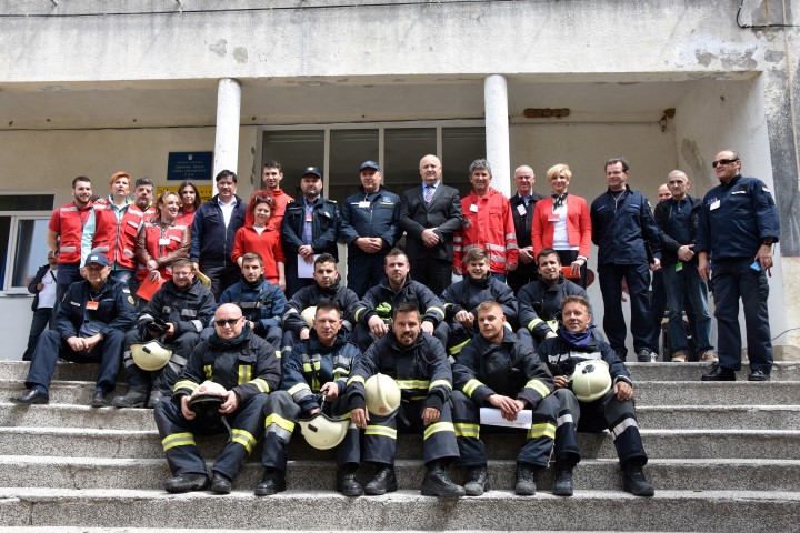 Terenska vježba „Požar u školi"