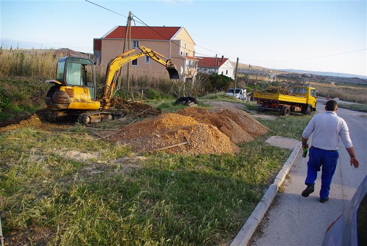 Radna akcija čišćenja naselja Gorica